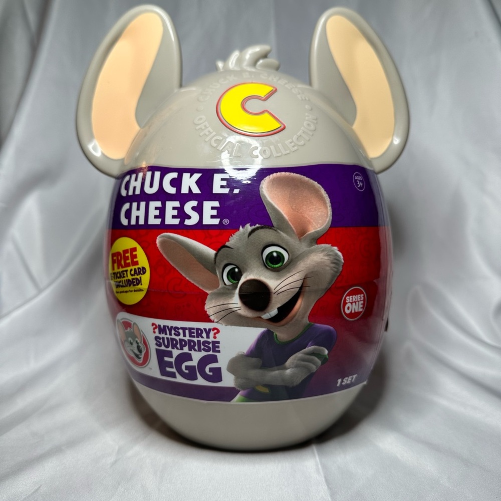 Bonkers CHUCK E CHEESE Mystery Surprise Egg With 10 Items Inside Series One